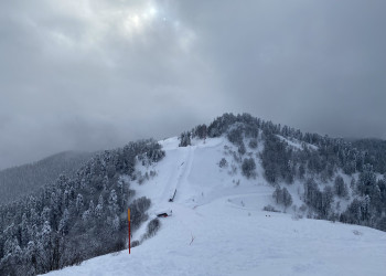 Вид на траволатор к трассе Календула, Южный склон – фотографии России