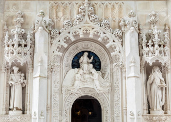 Итальянский архитектор спроектировал усадьбу с загадочными зданиями Кинта да Регалейра – фотографии Португалии