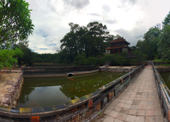Гробница Тхиеу Чи в пригороде Хюэ – фотографии Вьетнама