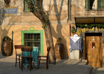 Скадарлия — старинный квартал Белграда – фотографии Сербии