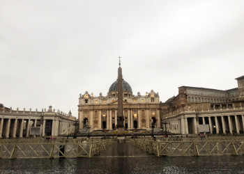 Католический Собор Святого Петра в Риме, Ватикан, Италия – фотографии Италии