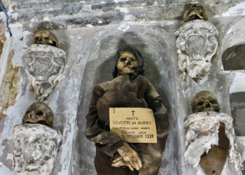 В 16-м веке монахи Палермо обнаружили, что их катакомбы содержат природный консервант для умерших – фотографии Италии