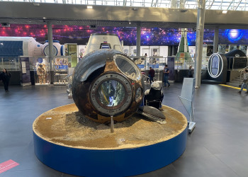 Музей истории космонавтики имени К.Э. Циолковского — капсула из космоса – фотографии России