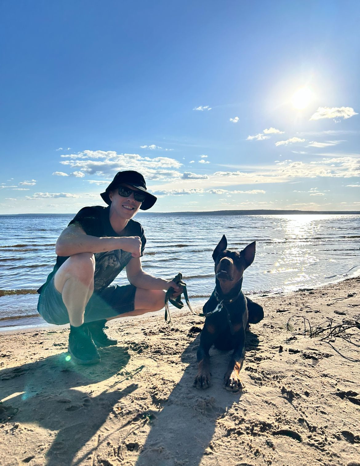 Свой – фотографии