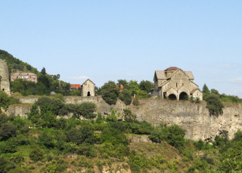 Монастырь Ахтала (Akhtala Monastery) – фотографии Армении