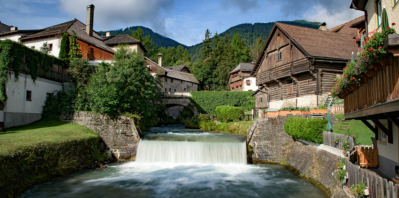 Местная природа. Водопад. Маутерндорф. Австрия – фотографии Австрии