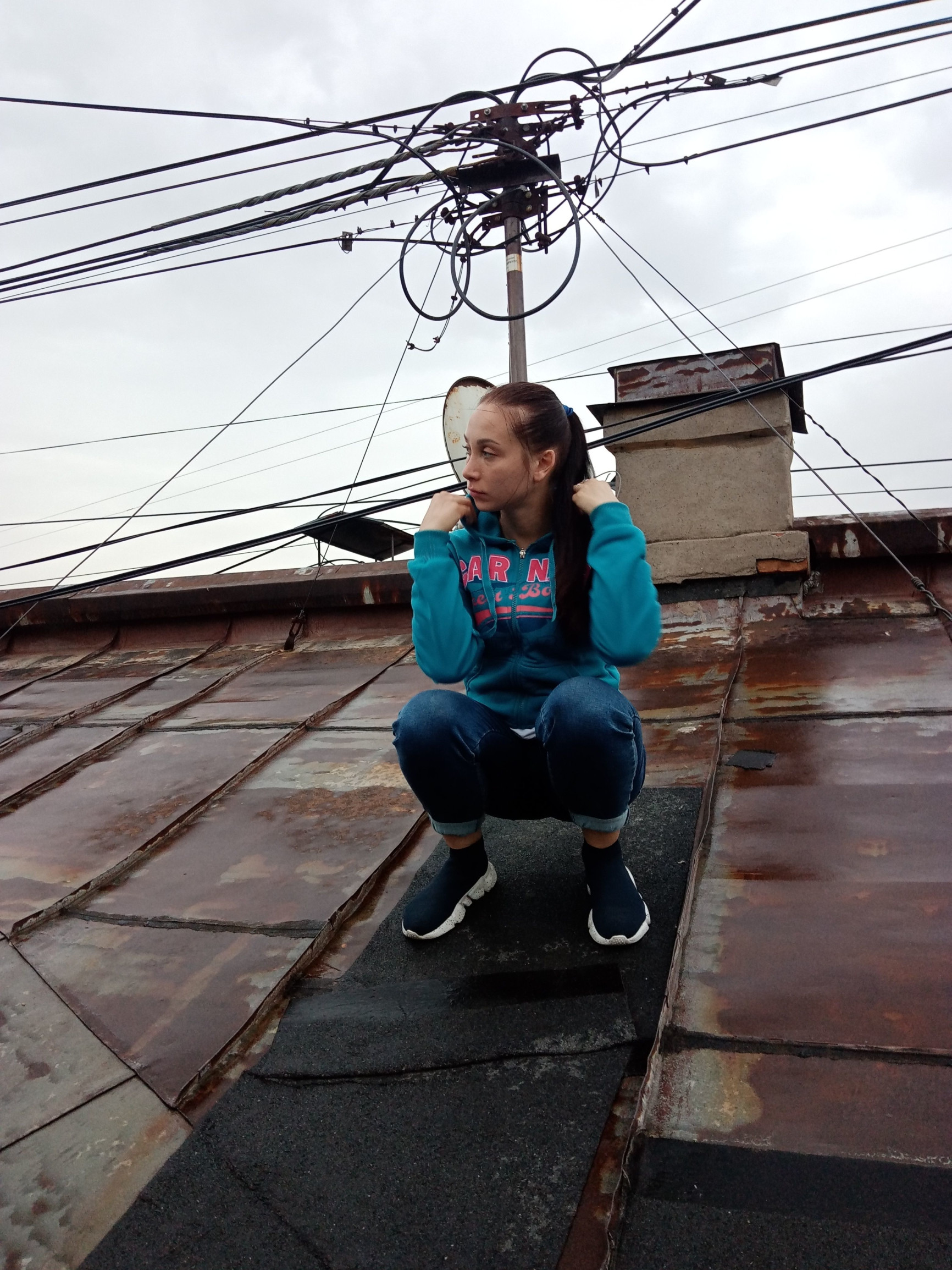 ))) – фотографии