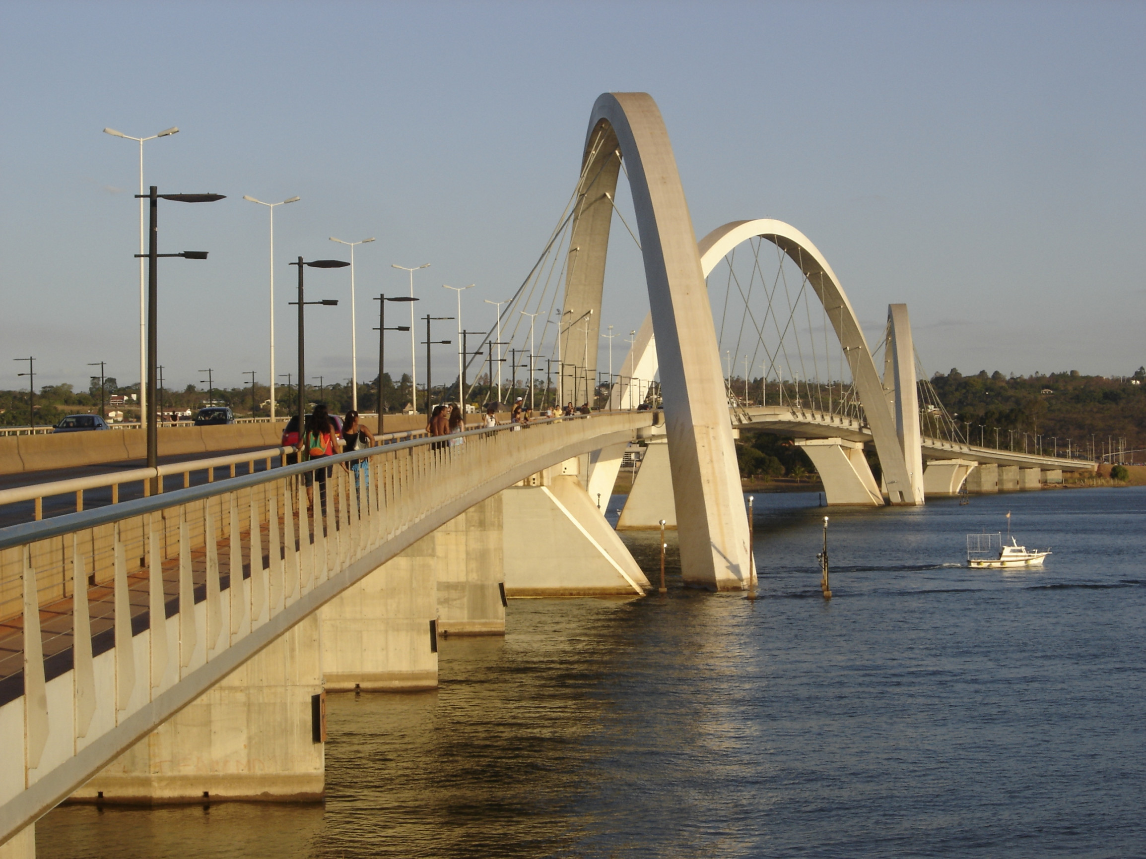 Мост Жуселину Кубичек (Juscelino Kubitschek bridge) (2) – фотографии Бразилии