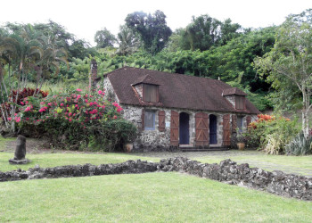 В этом доме выросла Жозефины Богарне, первая жена Наполеона – фотографии Мартиники