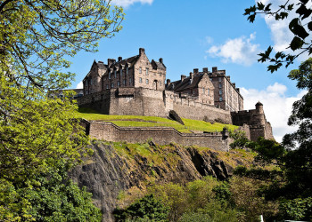 Эдинбургский замок (Edinburgh Castle) в Шотландии – фотографии Великобритании