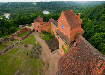 Турайдский замок в Латвии – фотографии Латвии