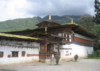 Тамшинг-лакханг (Tamshing Lhakhang) – фотографии Бутана