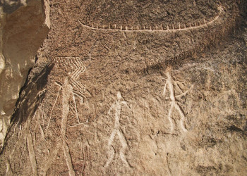 Вход на территорию заповедника Гобустан платный – фотографии Азербайджана