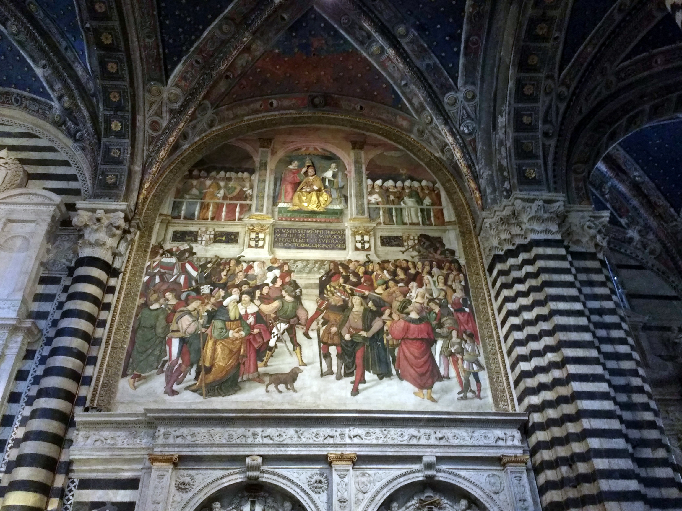 Сиенский собор в Тоскане, Италия – фотографии Италии