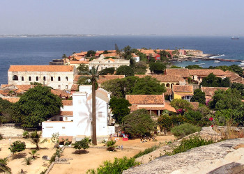 Дом рабов в африканской стране Сенегал на острове Горе – фотографии Сенегала