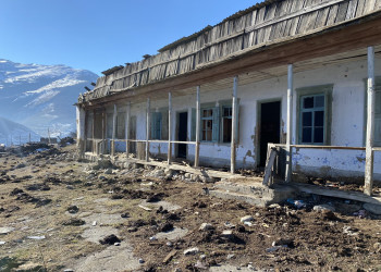 Старое селение Цимити, вид с заброшенного строения – фотографии России
