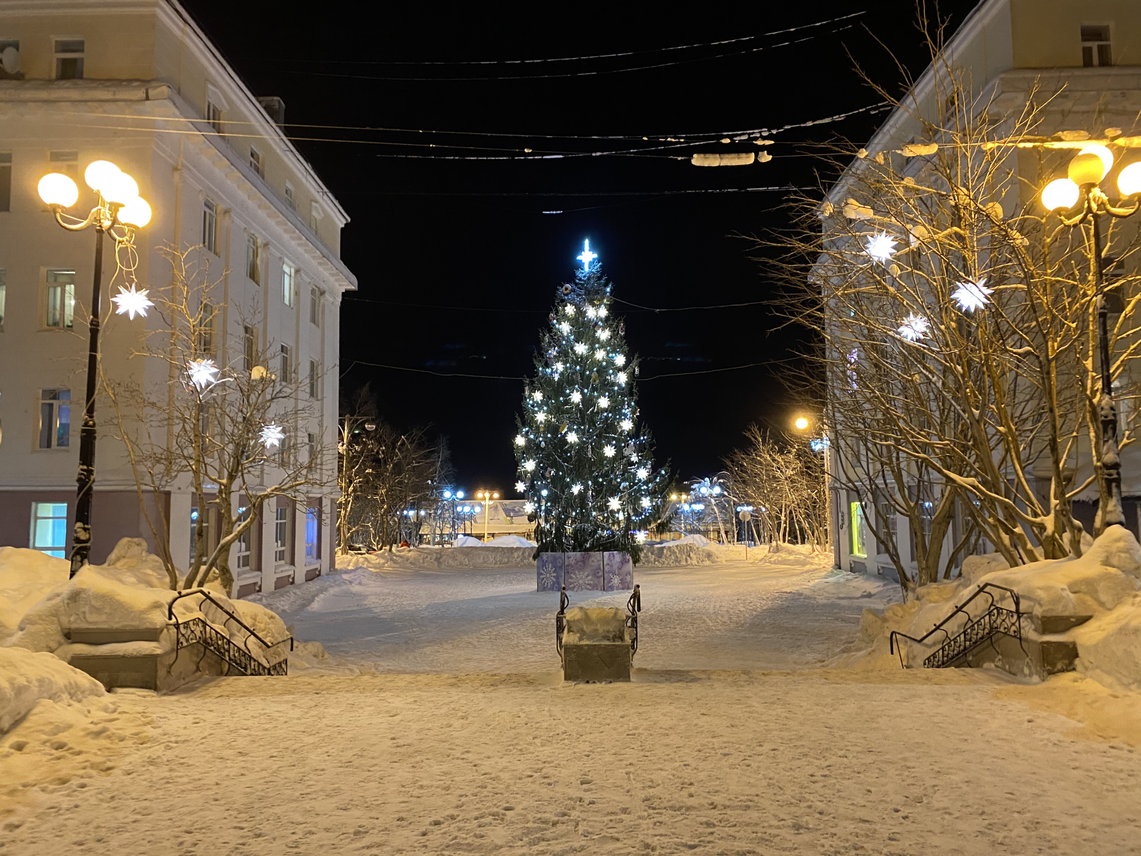 Курортный бульвар в Кировске – фотографии России