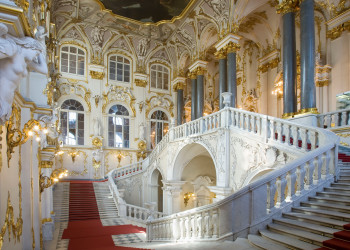 Музейный комплекс Эрмитаж (The State Hermitage Museum), Санкт-Петербург, Россия – фотографии России