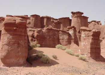 Каменные скалы. Талампайя. Аргентина – фотографии Аргентины