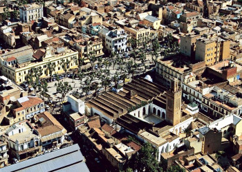 Вид на Тлемсенскую соборную мечеть в городе Тлемсен – фотографии Алжира