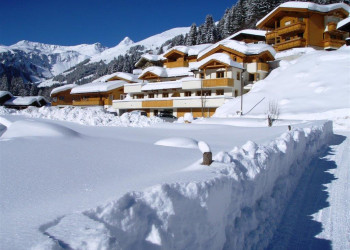 Гостевые домики. Хинтерглемм. Австрия – фотографии Австрии