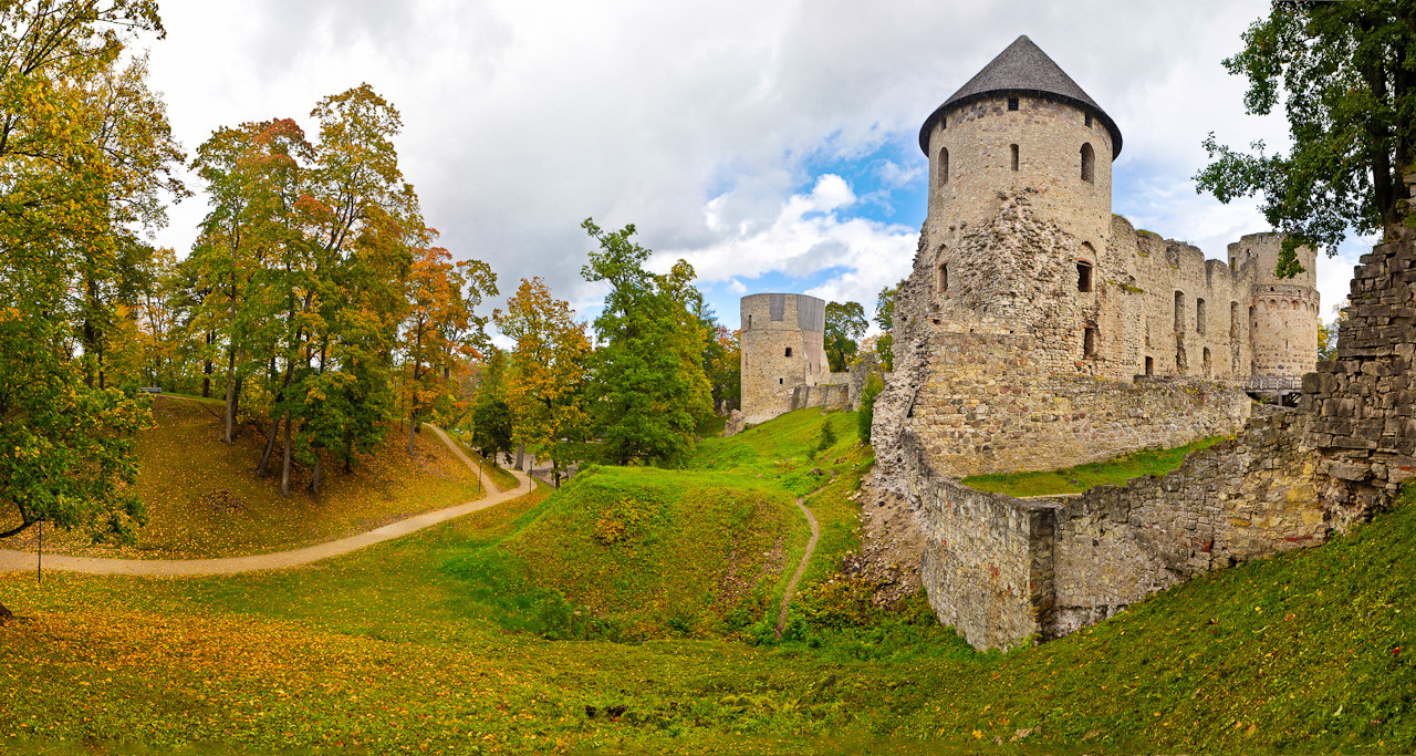 Венденский замок в Цесисе (Латвия) – фотографии Латвии