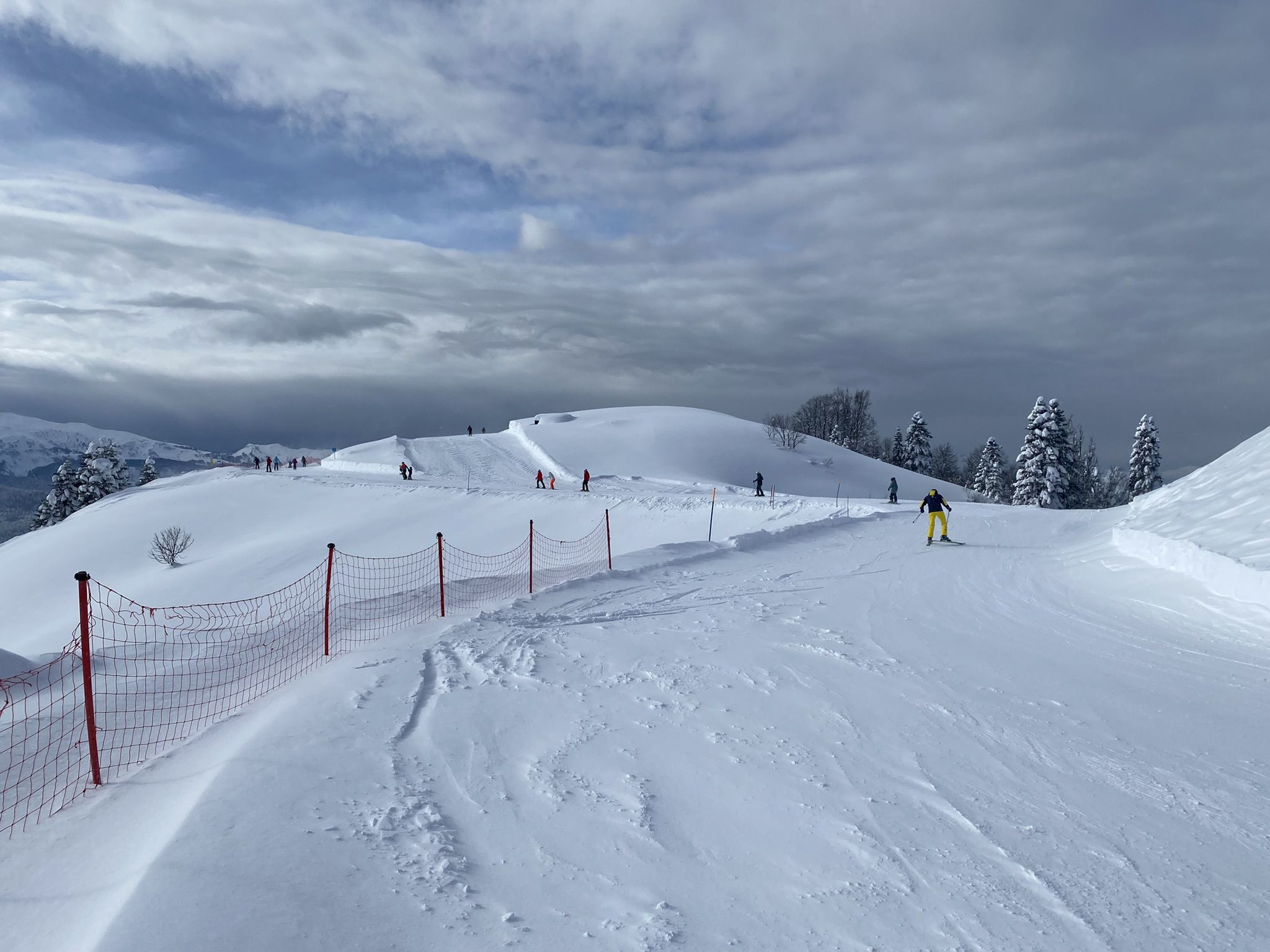 Роза Хутор Южный склон, трасса Календула, пологое начало – фотографии России