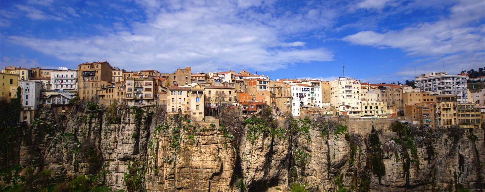 Вид на город Константина. Алжир – фотографии Алжира