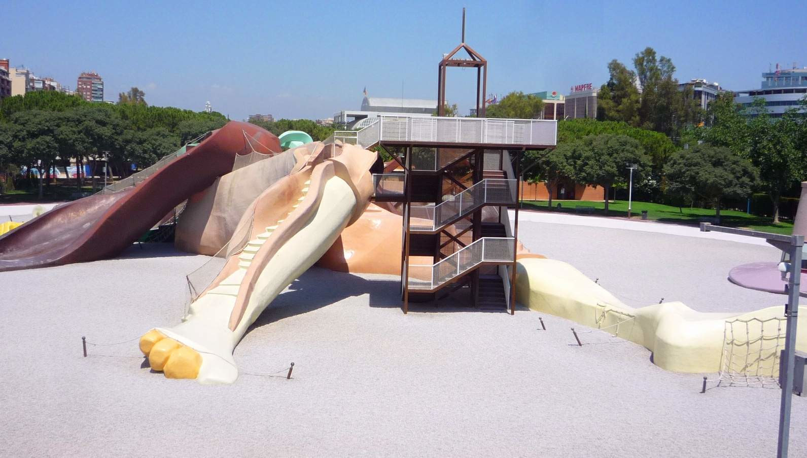 Символичный городской парк Гулливер, Валенсия, Испания – фотографии Испании