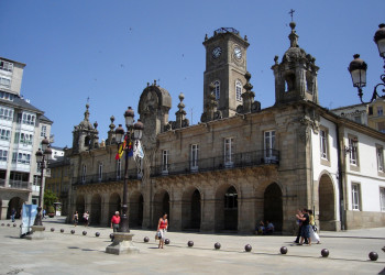 Городская ратуша Луго – фотографии Испании