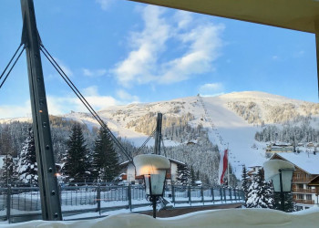 Вид на горы с балкона. Качберг. Австрия. – фотографии Австрии