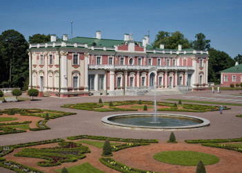 Кадриоргский дворец (Kadriorg) в Эстонии – фотографии Эстонии