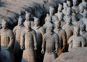Глиняные солдаты Терракотовой армии (Terracotta Army), Сиань, Китай – фотографии Китая