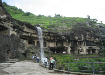 Пещерные храмы Эллоры 2 – фотографии Индии