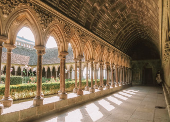 Мон-Сен-Мишель (Mont Saint Michel) - самое красивое место во всей Франции – фотографии Франции