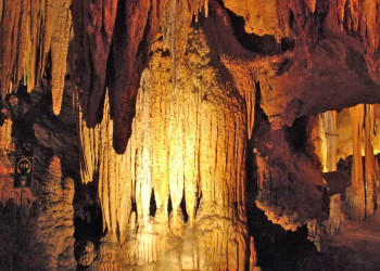 Уникальный сталактитовый орган в Вирджинии, США – фотографии США