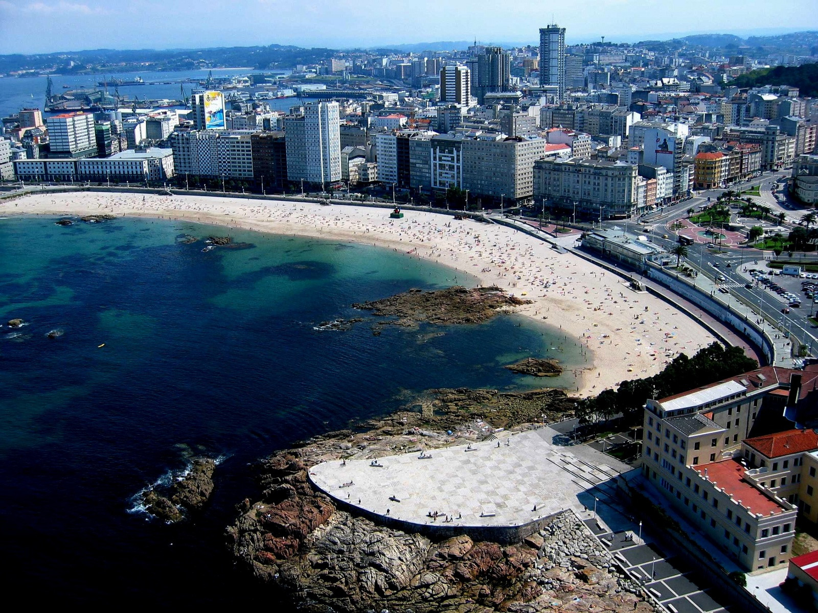 Главные городские пляжи в городе Ла-Корунья – фотографии Испании