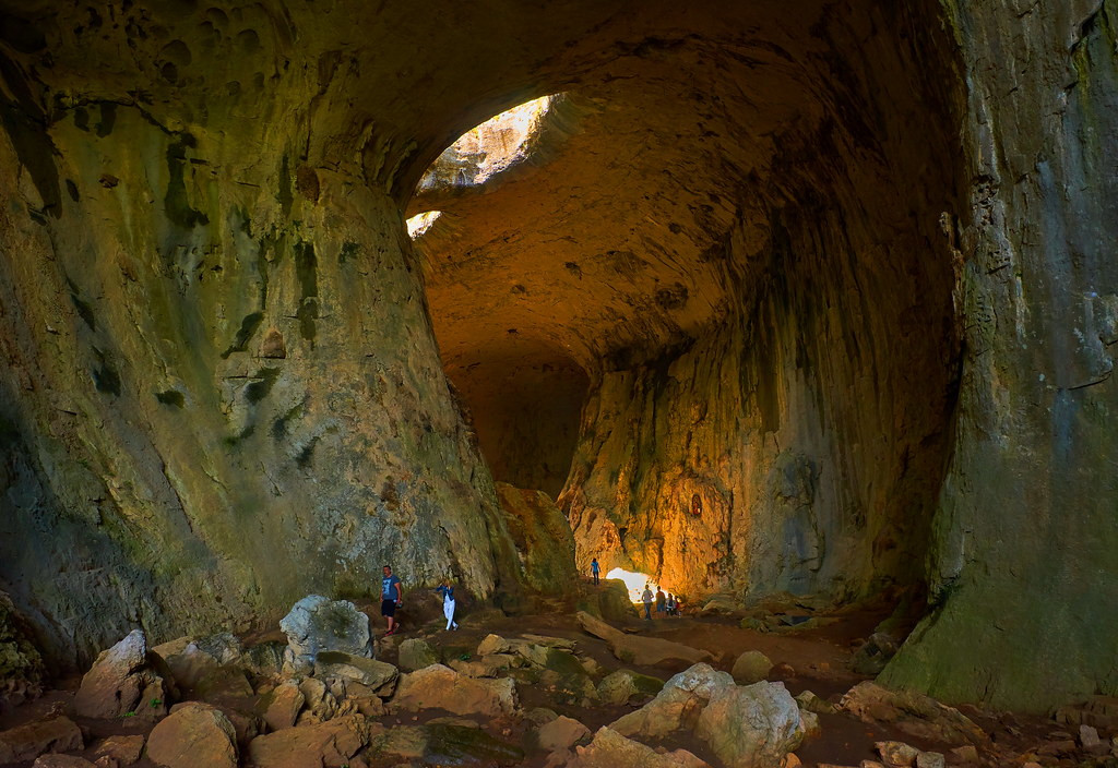 Пещера Проходна (ProhodnaCave), София, Болгария – фотографии Болгарии