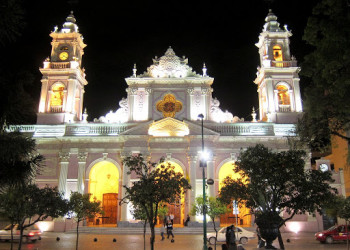 Ночные огни. Сальта. Аргентина. – фотографии Аргентины