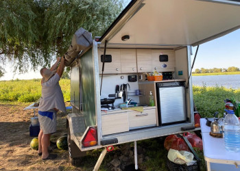 Это наш прицеп - кухня – фотографии России