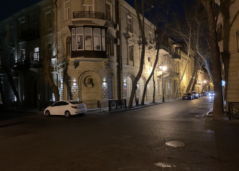 Ночной Баку в центре в набережной – фотографии Азербайджана