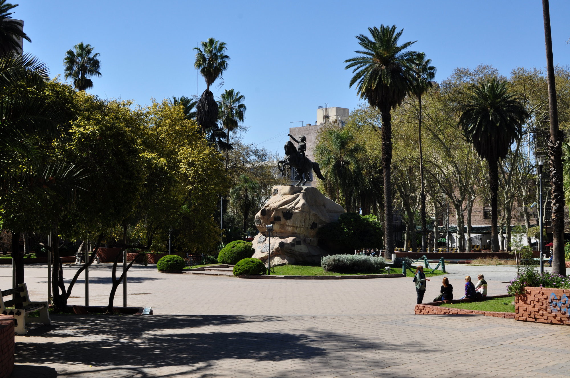 Центральная площадь. Мендоса. Аргентина. – фотографии Аргентины