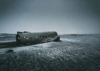 Место крушения самолёта, Исландия – фотографии Исландии