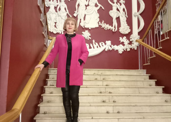 В Екатеринбургском театре. – фотографии России