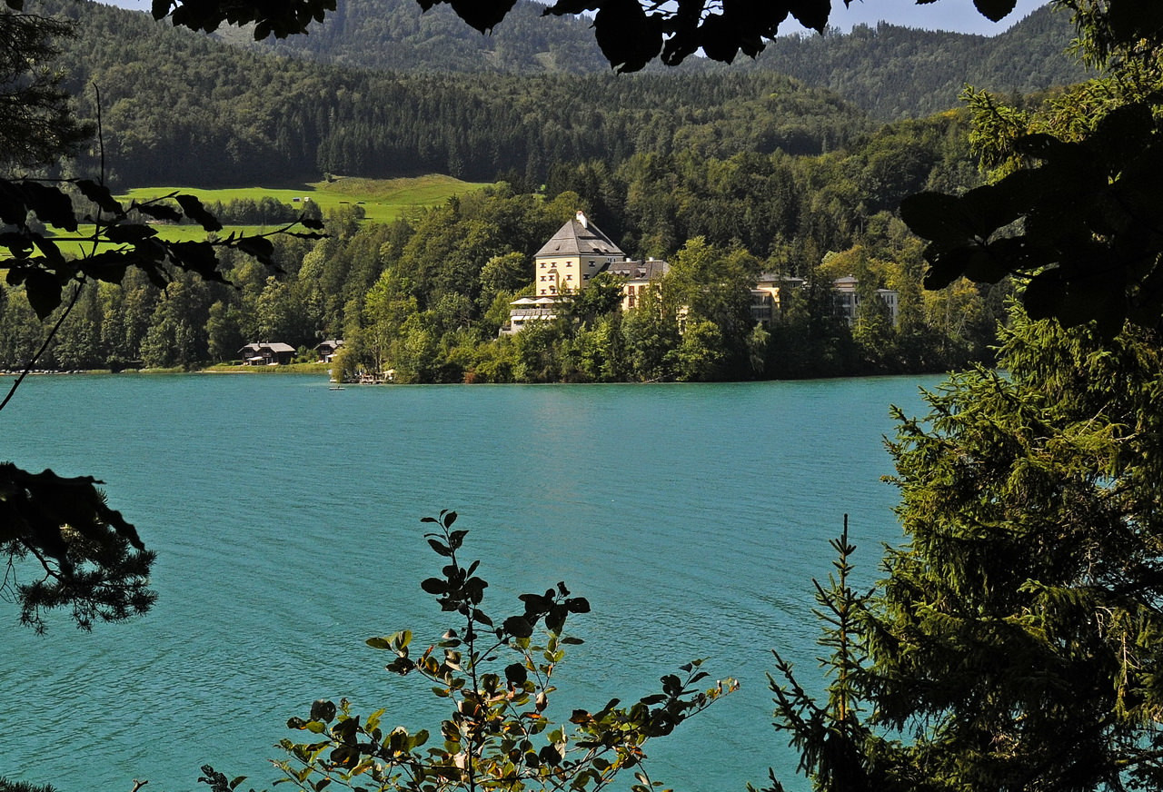 Замок Фушль. Фушльзее озеро. Австрия – фотографии Австрии