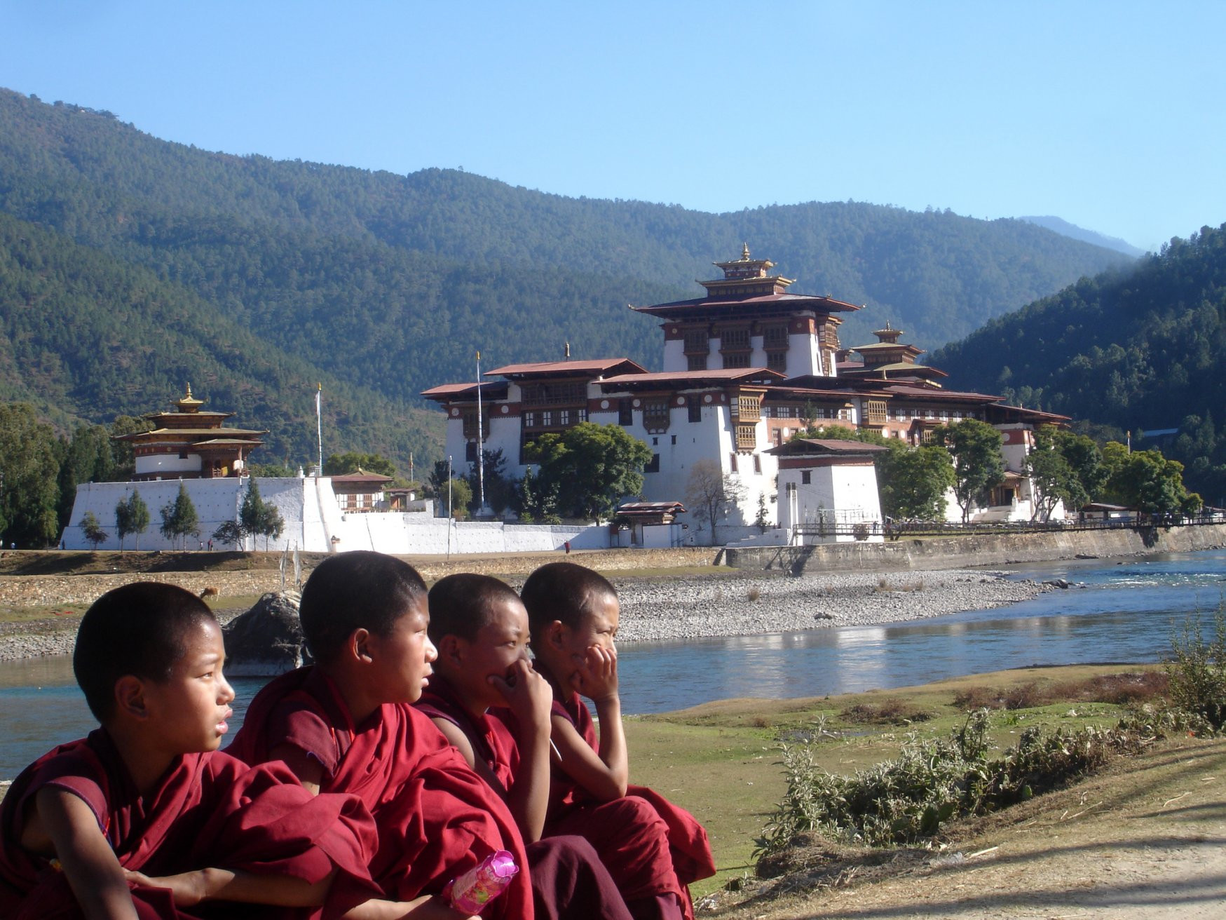 Пунакха-дзонг (Punakha Dzong) – фотографии Бутана
