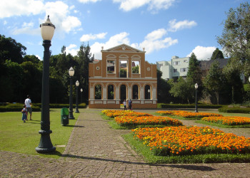 Парк Немецкий лес в Куритибе – фотографии Бразилии