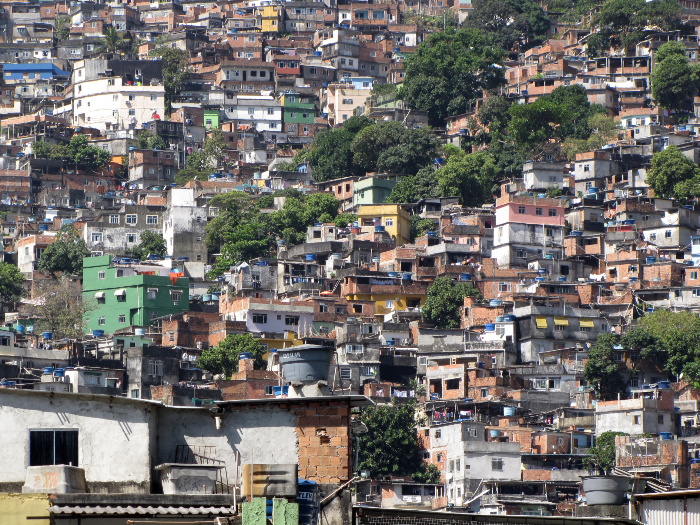 Фавела Росинья (Favela Rocinha) - трущобы Рио-де-Жанейро – фотографии Бразилии