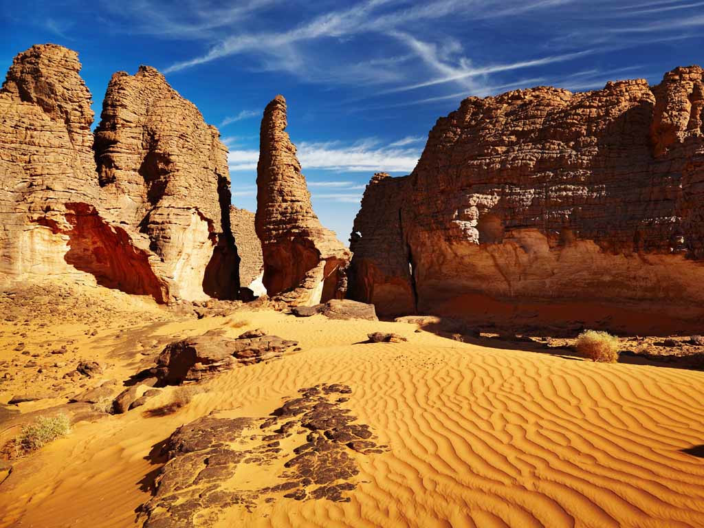 Желтые пески. Тассилин-Адджер национальный парк. Алжир – фотографии Алжира