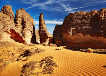 Желтые пески. Тассилин-Адджер национальный парк. Алжир – фотографии Алжира